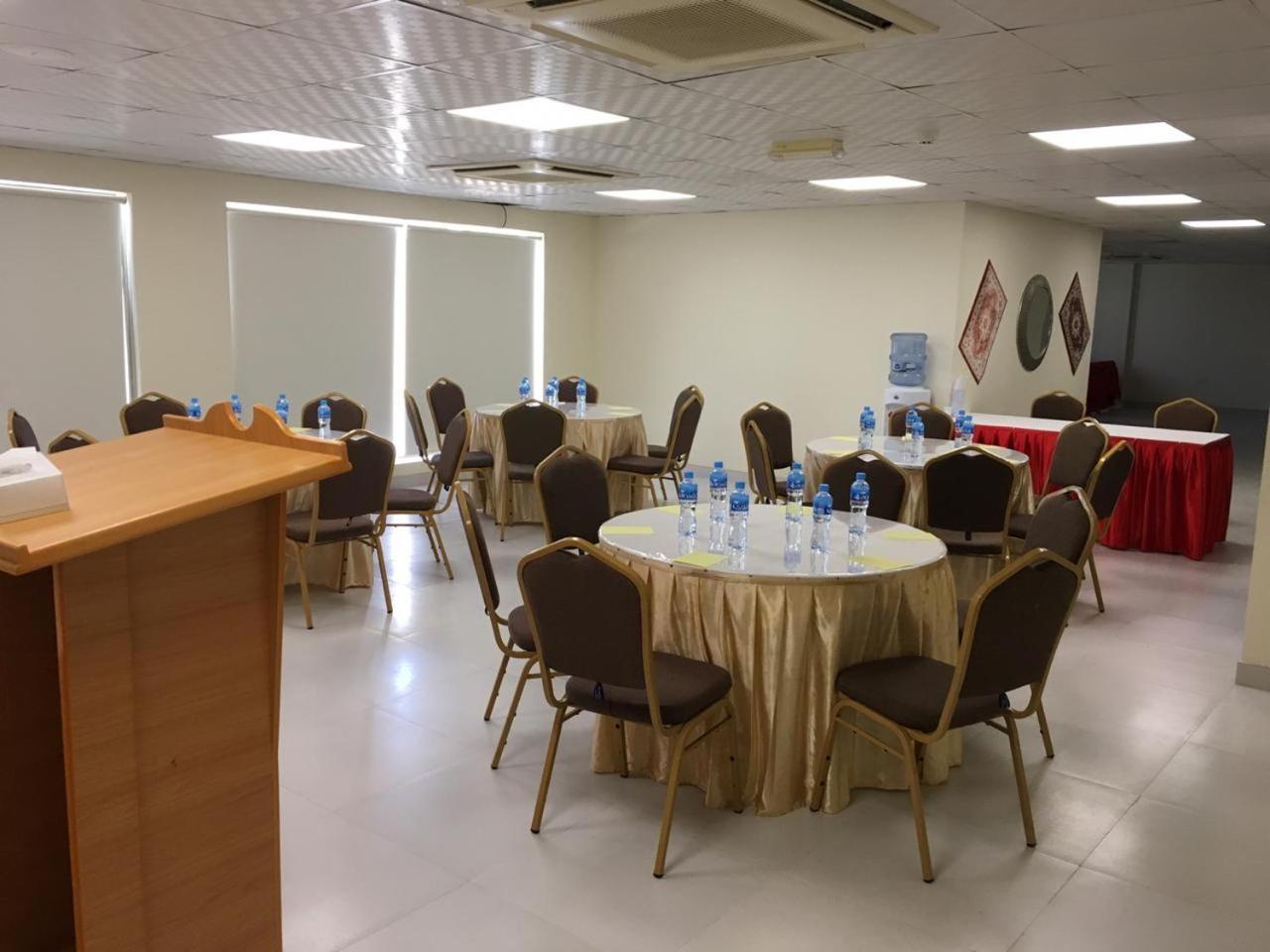 Muscat Hills Hotel Εξωτερικό φωτογραφία
